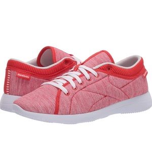 Reebok Runaround Radiant Red Womens Size 9.5